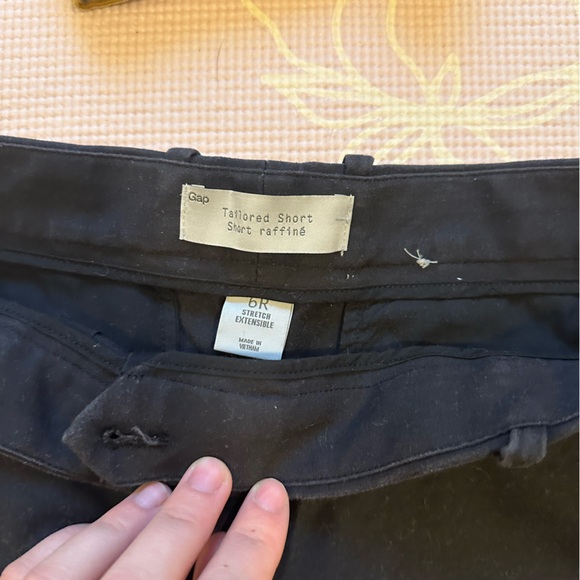 Gap tailored shorts - Picture 2 of 2